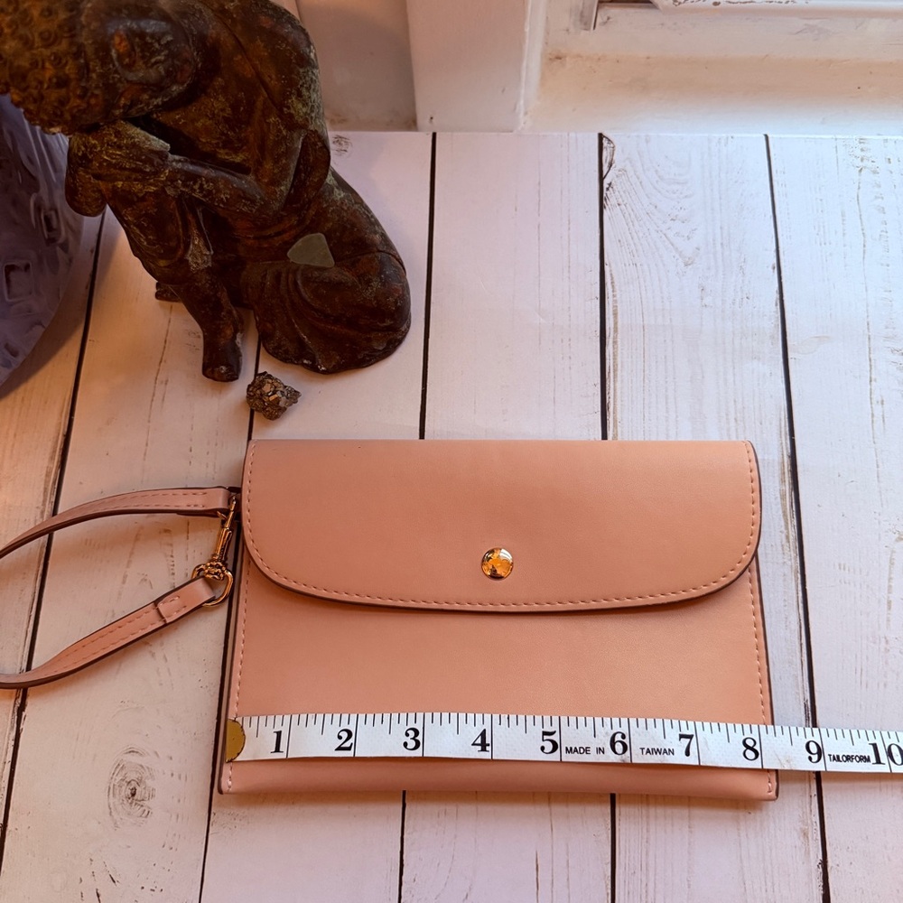 Stella McCartney | Dusty Pink Vegan Leather Wristlet/Clutch - Picture 9 of 10